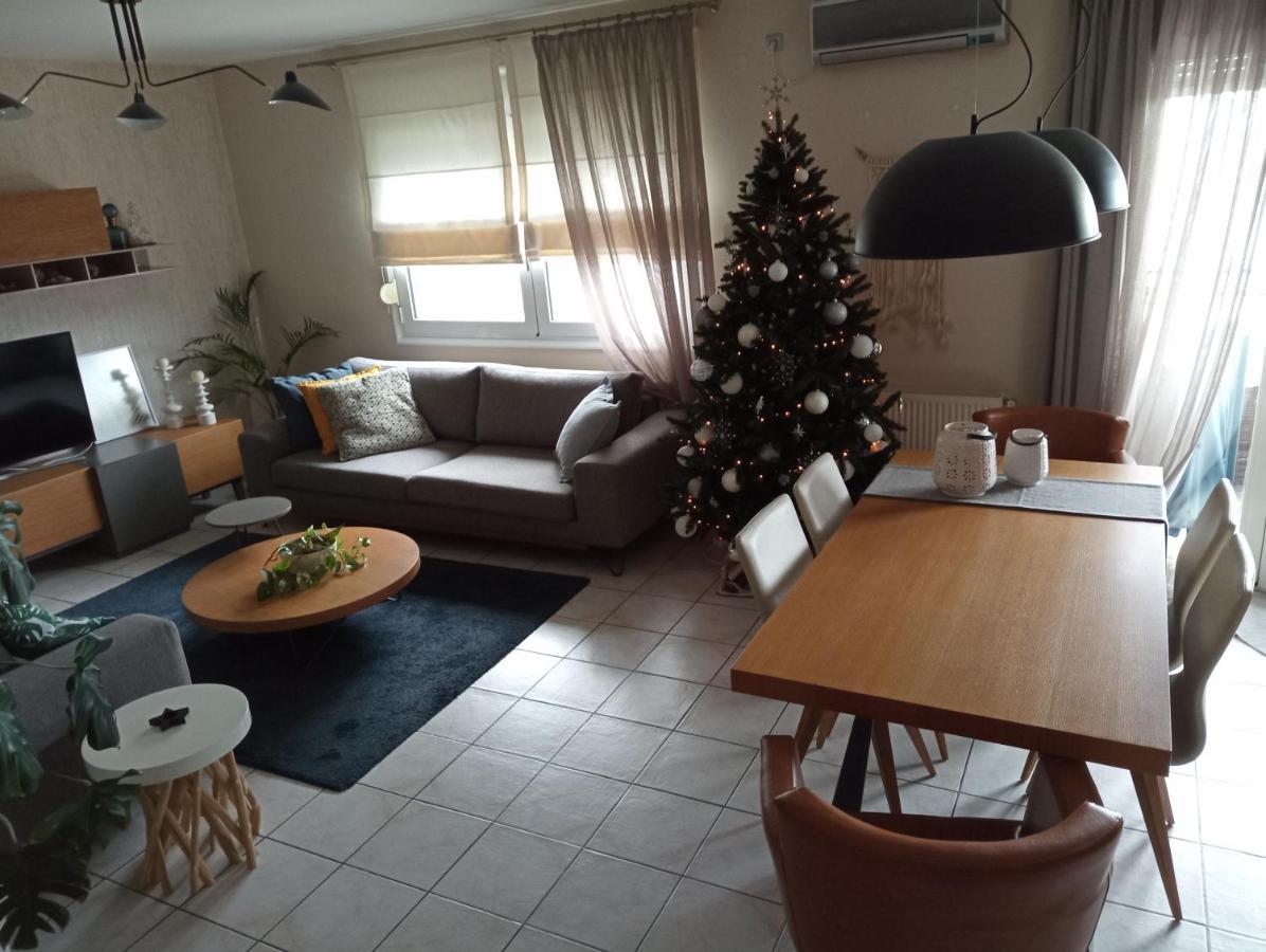 Sea Aura Apartment Kavala Exterior photo
